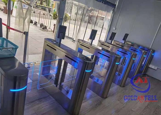Porte à grande vitesse de barrière d'oscillation d'écrasement de tourniquets optiques à faible bruit de reconnaissance des visages anti