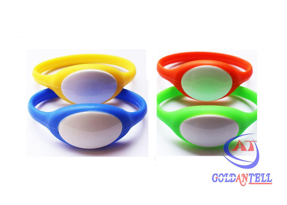 NFC de bracelet de silicone de bracelet de 125khz 13.56mhz Rfid ÉTIQUETTENT LE RFID futé imperméable